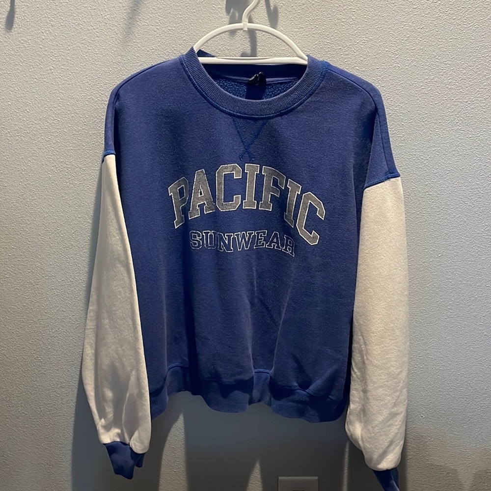 Pacsun Sweatshirt